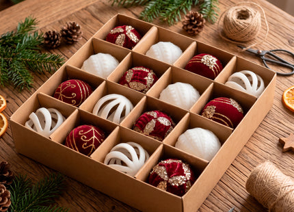 Kerstballen | 16 Stuks | 8 cm | Rood/Wit