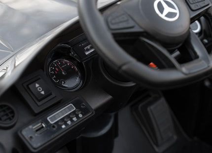 Elektrische Mercedes AMG GTR-S - Elektrische Auto - 12 V Accu - AUX - Aangedreven - Afstandsbediening - Kunststof - Metaal - Zwart - Rood