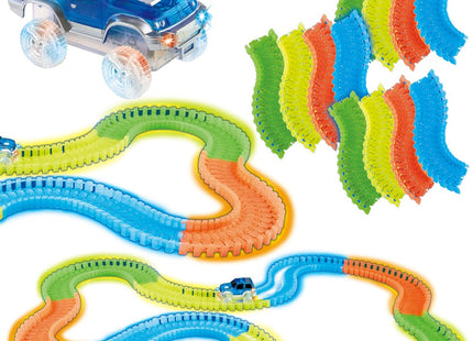 Racebaan - LED Verlichte Raceauto - 220 Delen - Glow In The Dark