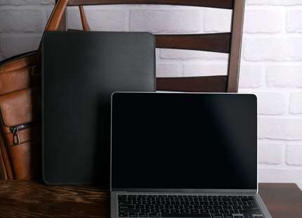 Baltan Leren Laptop Sleeve - Voor MacBook - Laptophoes - 13 inch - Zwart