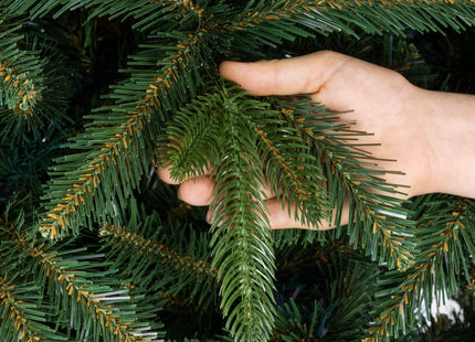 Kunstkerstboom | Siberian Spruce | 150 cm | Zonder Verlichting | Royal Trees | Opbergtas
